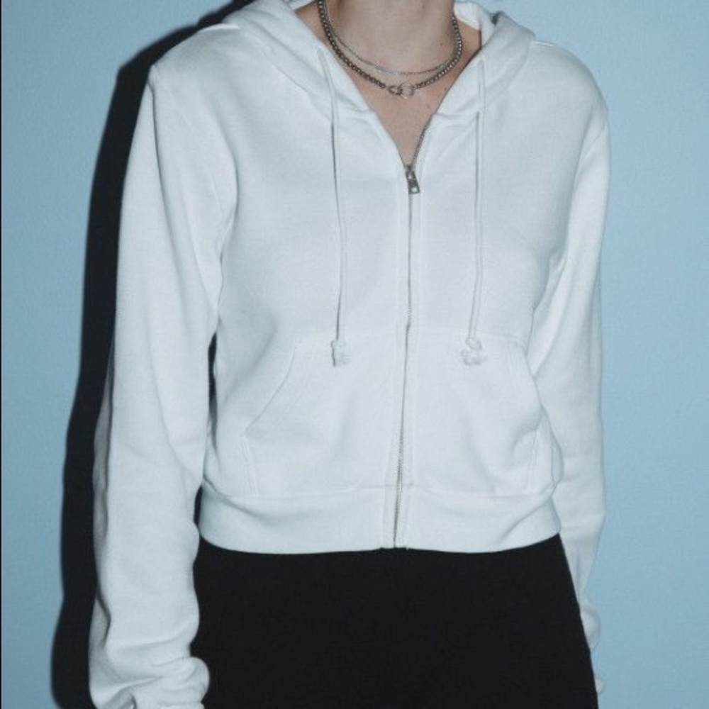 White Brandy Melville “Crystal” hoodie cropped